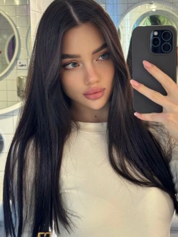 Света Голубые глаза