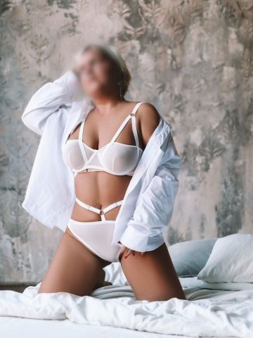 Лена Высокая Модель